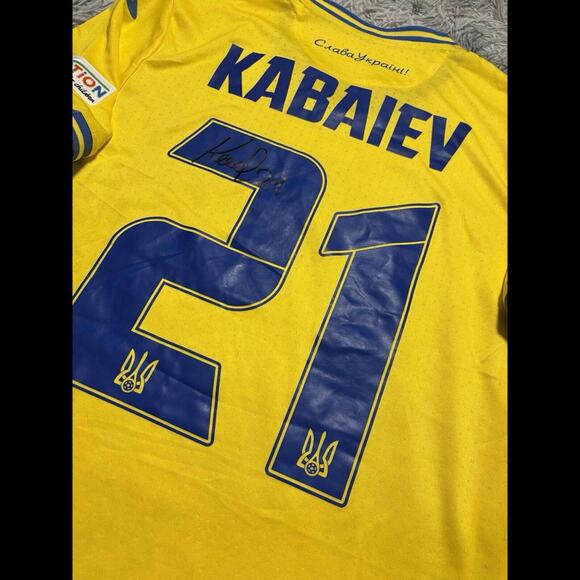 UKRAINE NATIONS LEAGUE 2024 VS ALBANIA MATCH WORN & SIGNED JERSEY KABAIEV #21 - Picture 9 of 9